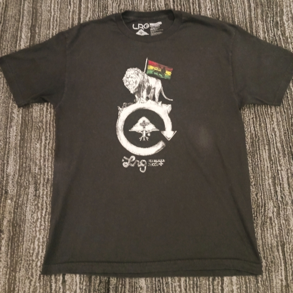Lrg Lion of Judah top
